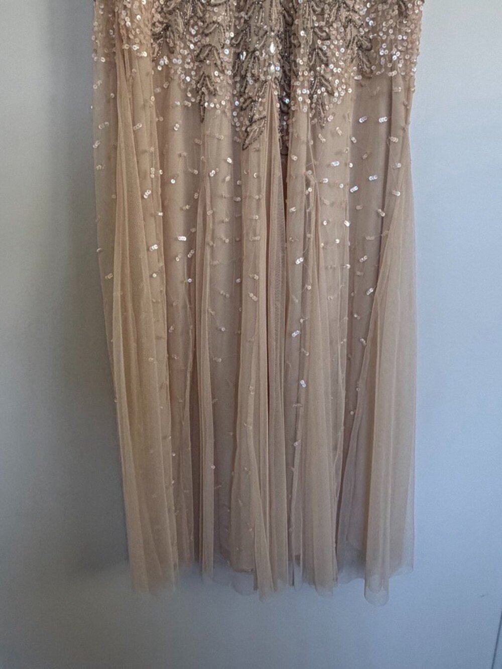 Adrianna Papell beaded gown - Picture 10 of 12